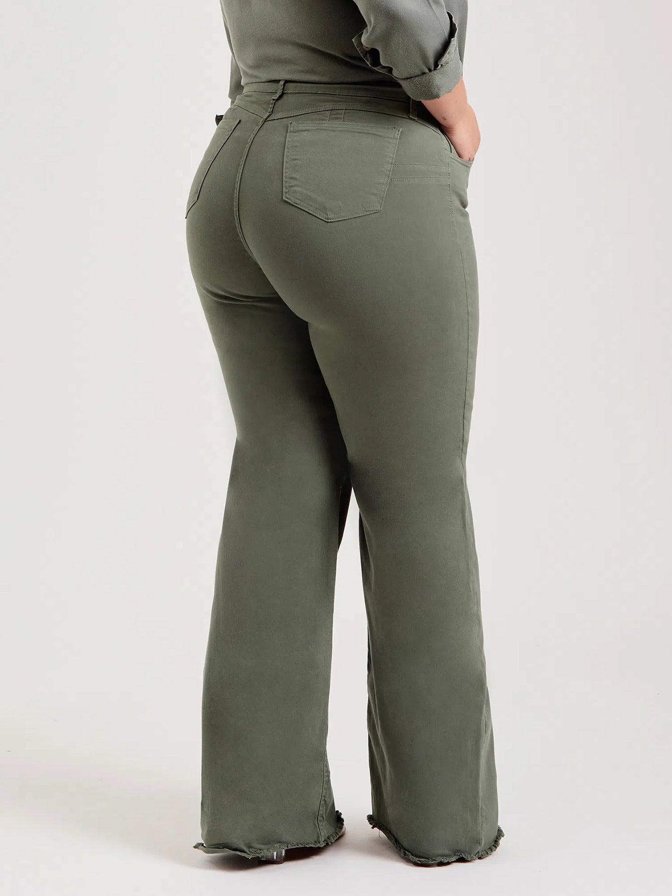 Loly - Slim fit Flared Pants